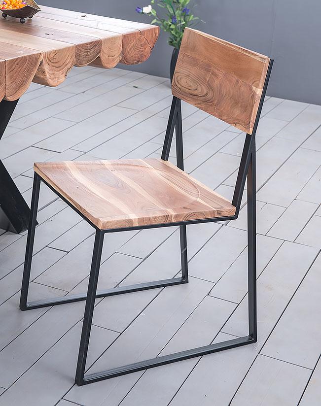 Rjart Solid Wood Indiana Thar Dining Set